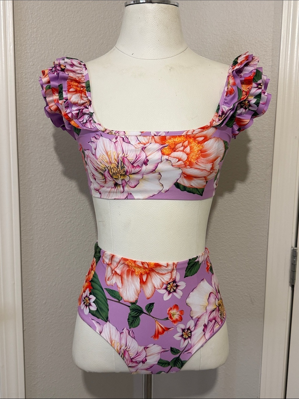 Agua Bendita Arielle Lavender Floral Ruffle Reversible Swimming Suit Set